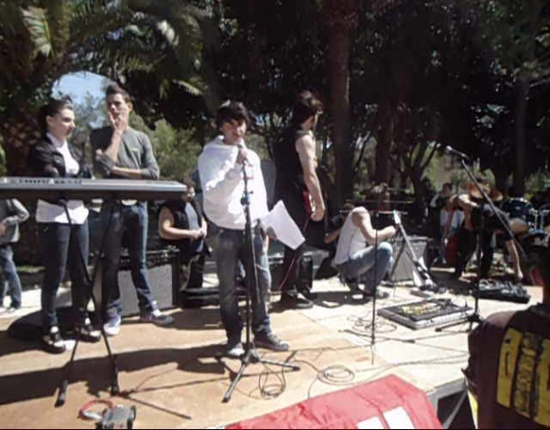 claudio-ragusa-uds-vittoria-manifestazione-il-nostro-tempo-e-adesso