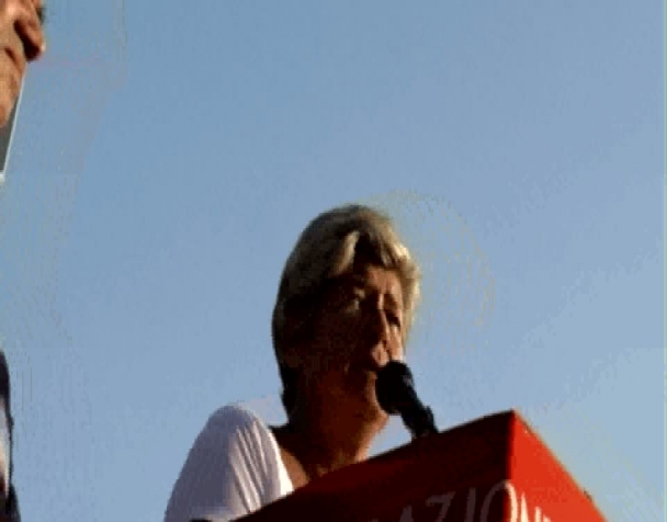 susanna-camusso-segr-naz-cgil-a-modena-inaugurazione-presidio-fiom-davanti-alla-maserati