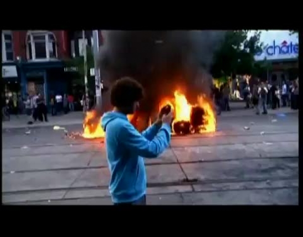 canada-g20-la-polizia-carica