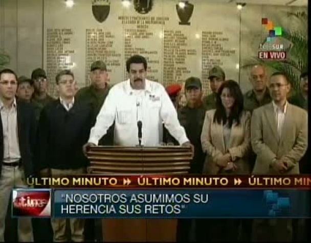 nicolas-maduro-annuncia-la-scomparsa-del-compagno-hugo-chavez