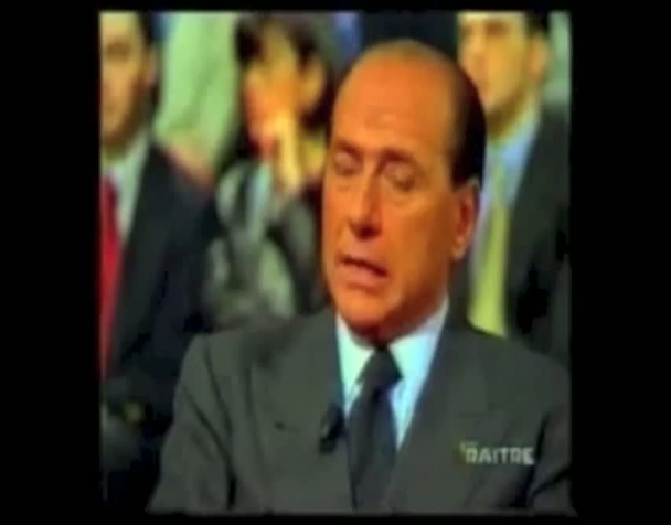 berlusconi-deve-dimettersi-lo-dice-berlusconi