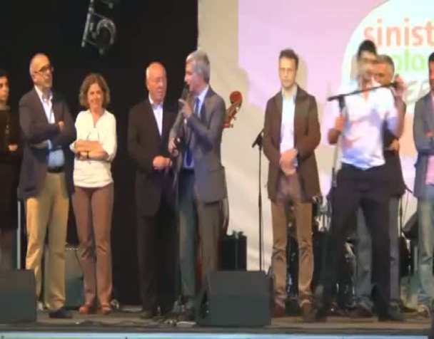 vendola-la-sfida-piu-grande-comizio-alla-festa-di-sel