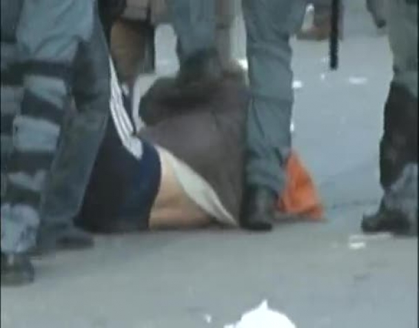 violenza-gratuita-come-a-genova