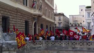 lecce-6-settembre-2011-sciopero-generale-e-assalto-alla-banca-ditalia