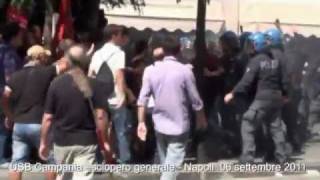 napoli-6-settembre-2011-alla-protesta-rispondono-con-cariche-e-aresti