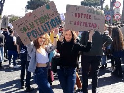 Climate Strike Roma ragazze